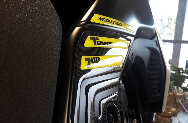 Adesivi 3D Resinati Labelbike Per KTM 890 Duke R - Protezione Serbatoio - Foto 8