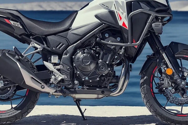 exterior honda nx500 engine view 600x400