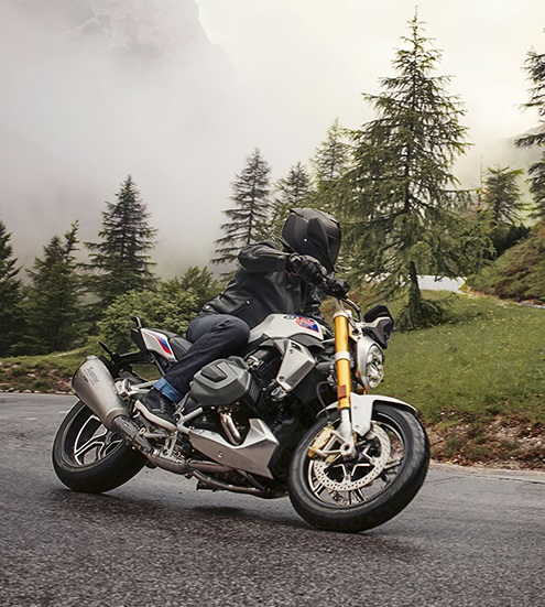 offerta bmw R1250R nuova prezzo migliore 2021