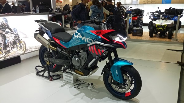 foto cfmoto 2026 eicma 2025