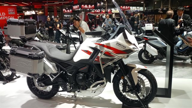 foto-eicma-2025-moto-zontes-2026